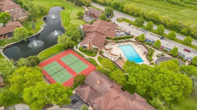 Welcome to this spacious and inviting 3-bedroom, 2-bath on Oak Hills Country Club in Illinois - for sale on GolfHomes.com, golf home, golf lot