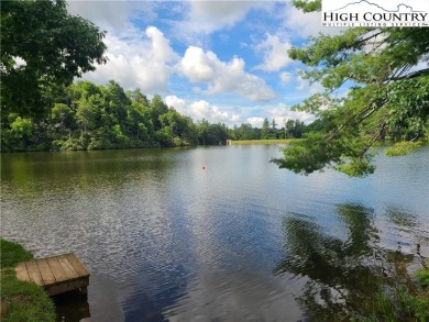 NO STORM DAMGE!! NO WATER INTRUSION! 2BR 2 BATH Home on a double on Land Harbor Golf Course in North Carolina - for sale on GolfHomes.com, golf home, golf lot