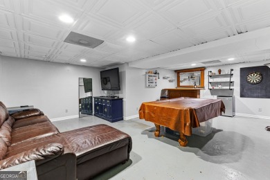 Are you looking for SPACE .... 5 Bedrooms, a finished basement on Braelinn Golf Club in Georgia - for sale on GolfHomes.com, golf home, golf lot