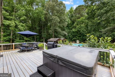 Are you looking for SPACE .... 5 Bedrooms, a finished basement on Braelinn Golf Club in Georgia - for sale on GolfHomes.com, golf home, golf lot