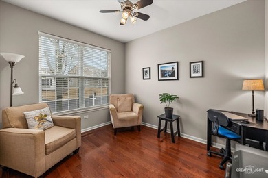 Beautifully maintained, move-in ready home featuring neutral on Carillon Lakes 3 Hole Course in Illinois - for sale on GolfHomes.com, golf home, golf lot