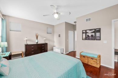 Beautifully maintained, move-in ready home featuring neutral on Carillon Lakes 3 Hole Course in Illinois - for sale on GolfHomes.com, golf home, golf lot