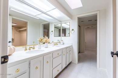 Amazing location on the Arizona Biltmore Golf course. This 4 on Arizona Biltmore Golf and Country Club in Arizona - for sale on GolfHomes.com, golf home, golf lot