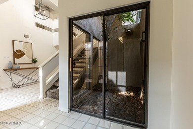 Amazing location on the Arizona Biltmore Golf course. This 4 on Arizona Biltmore Golf and Country Club in Arizona - for sale on GolfHomes.com, golf home, golf lot