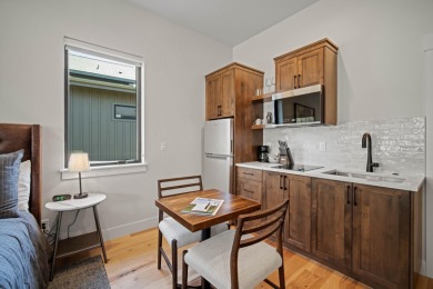 Discover this fully-furnished 4-bedroom mountain retreat in on Sunriver Caldera Springs Golf Course in Oregon - for sale on GolfHomes.com, golf home, golf lot