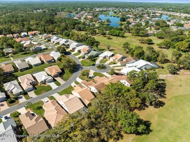 Located in Glen Lakes this 1990 Palmwood Grand Bahama maintained on Glen Lakes Country Club in Florida - for sale on GolfHomes.com, golf home, golf lot