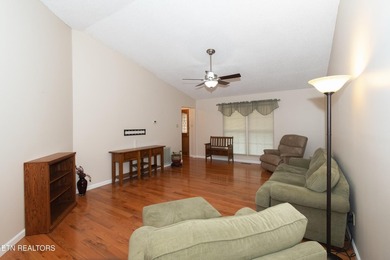 This IMMACULATE 3-bedroom, 2.5-bath brick condo offers over 2500 on Royal Oaks Golf Club in Tennessee - for sale on GolfHomes.com, golf home, golf lot