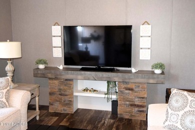 Welcome to this beautifully maintained 3-bedroom, 2-bath home on Woodlake Golf Club in Tennessee - for sale on GolfHomes.com, golf home, golf lot