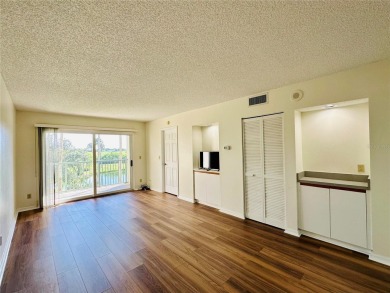 Under contract-accepting backup offers. Cute 2 bedroom 2 bath on Terra Ceia Golf and Country Club in Florida - for sale on GolfHomes.com, golf home, golf lot