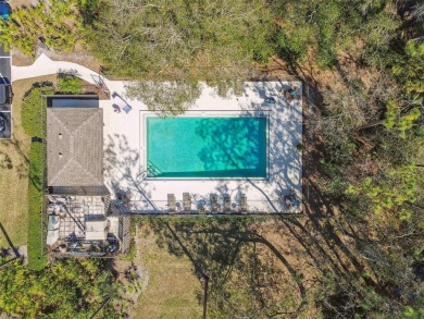 Welcome home! This 2-bedroom, 2.5-bath townhome is nestled in on East Lake Woodlands Country Club in Florida - for sale on GolfHomes.com, golf home, golf lot