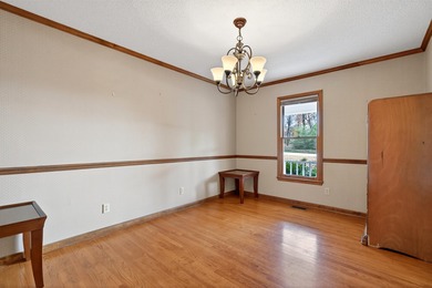 Look at the Space in a Great Neighborhood!!! Welcome to this on Cherokee National Golf and Country Club in South Carolina - for sale on GolfHomes.com, golf home, golf lot