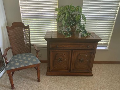 Enjoy the Florida lifestyle in this furnished mobile home in on Spanish Lakes Fairways in Florida - for sale on GolfHomes.com, golf home, golf lot