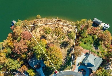 Lakefront Lot - One of the last Lakefront lots available in on Toqua Golf Course - Loudon County in Tennessee - for sale on GolfHomes.com, golf home, golf lot