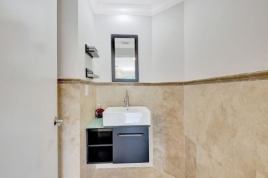 Welcome to this beautifully updated 2-bedroom, 2.5-bathroom on Broken Sound Golf and Club  in Florida - for sale on GolfHomes.com, golf home, golf lot