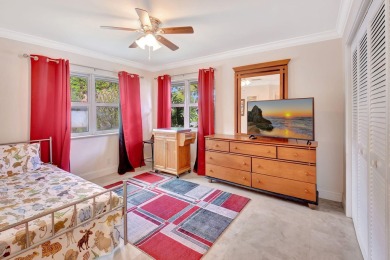Welcome to this beautifully updated 2-bedroom, 2.5-bathroom on Broken Sound Golf and Club  in Florida - for sale on GolfHomes.com, golf home, golf lot