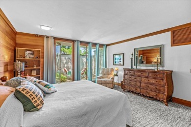 Welcome to this exceptional custom-built contemporary home on Rogue Valley Country Club in Oregon - for sale on GolfHomes.com, golf home, golf lot