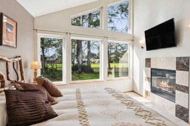 Lindal Cedar Home on the Ocean Shores Golf Course on Ocean Shores Golf Club in Washington - for sale on GolfHomes.com, golf home, golf lot