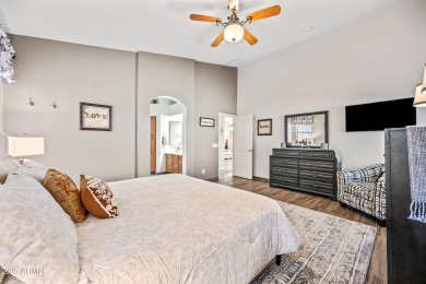 Beautifully furnished 2 bed, 2 bath home in the 55+ golf course on Arizona Traditions Golf Club in Arizona - for sale on GolfHomes.com, golf home, golf lot
