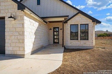 **Seller offering $5,000 towards buyer closing costs** Beautiful on Vaaler Creek Golf Club in Texas - for sale on GolfHomes.com, golf home, golf lot