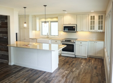 Johnson Lake Beauty on Lakeside Country Club in Nebraska - for sale on GolfHomes.com, golf home, golf lot