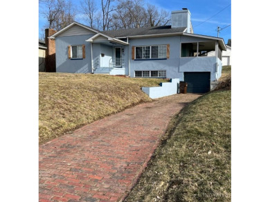 Welcome Home! This adorable property is full of character. This on Franklin Golf Course, Inc. in Ohio - for sale on GolfHomes.com, golf home, golf lot