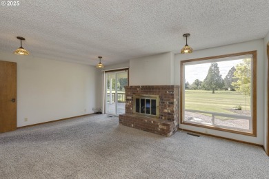 Immaculate Single-Level Home on the 5th Fairway of Michelbook on Michelbook Country Club in Oregon - for sale on GolfHomes.com, golf home, golf lot