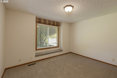 Immaculate Single-Level Home on the 5th Fairway of Michelbook on Michelbook Country Club in Oregon - for sale on GolfHomes.com, golf home, golf lot