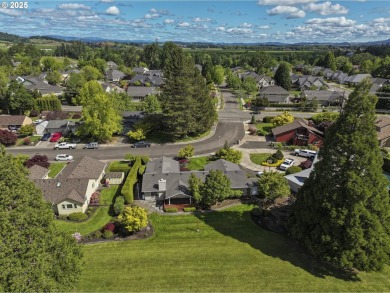 Immaculate Single-Level Home on the 5th Fairway of Michelbook on Michelbook Country Club in Oregon - for sale on GolfHomes.com, golf home, golf lot
