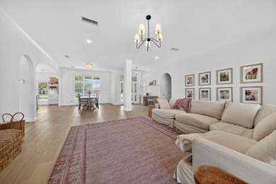 AMAZING price on remodeled, North Greentree home on the golf on Green Tree Country Club in Texas - for sale on GolfHomes.com, golf home, golf lot