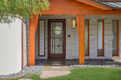 A one-of-a-kind contemporary masterpiece, 901 Red Coat Run is on Snee Farm Country Club in South Carolina - for sale on GolfHomes.com, golf home, golf lot