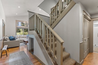 Perfect Vacation Escape - Remodeled and rarely available Golf on  in Idaho - for sale on GolfHomes.com, golf home, golf lot