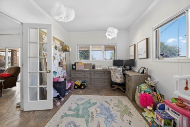 AMAZING price on remodeled, North Greentree home on the golf on Green Tree Country Club in Texas - for sale on GolfHomes.com, golf home, golf lot