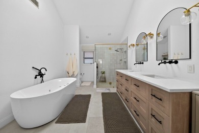 AMAZING price on remodeled, North Greentree home on the golf on Green Tree Country Club in Texas - for sale on GolfHomes.com, golf home, golf lot