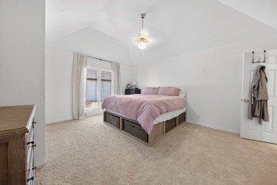 AMAZING price on remodeled, North Greentree home on the golf on Green Tree Country Club in Texas - for sale on GolfHomes.com, golf home, golf lot