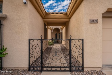 REMODELED GOLF COURSE HOME WITH CASITA AND POOL! Located in on Anthem Golf and Country Club  in Arizona - for sale on GolfHomes.com, golf home, golf lot