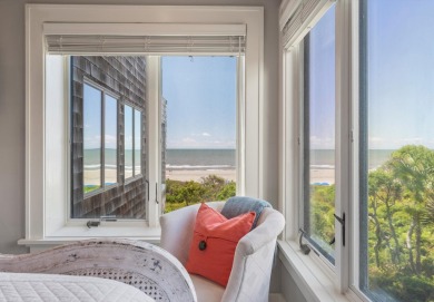 Wonderful opportunity to purchase a 3rd floor oceanfront villa on Kiawah Island Resort - Cougar Point in South Carolina - for sale on GolfHomes.com, golf home, golf lot