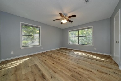 Welcome home to this beautifully maintained 2-bedroom on Hide-A-Way Lake Golf Course in Texas - for sale on GolfHomes.com, golf home, golf lot