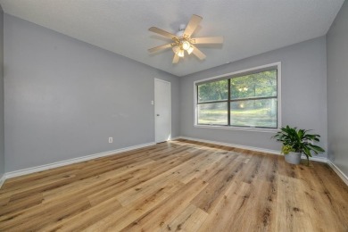 Welcome home to this beautifully maintained 2-bedroom on Hide-A-Way Lake Golf Course in Texas - for sale on GolfHomes.com, golf home, golf lot