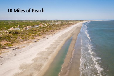 Wonderful opportunity to purchase a 3rd floor oceanfront villa on Kiawah Island Resort - Cougar Point in South Carolina - for sale on GolfHomes.com, golf home, golf lot