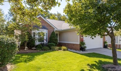 Stunning move-in ready condo in Maples of Novi! Enjoy the ease on The Maples Club in Michigan - for sale on GolfHomes.com, golf home, golf lot