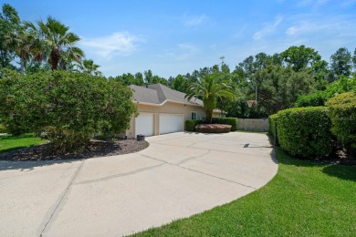 Welcome to this stunning 4 bedroom/4.5 bath custom-built home in on Haile Plantation Golf and Country Club in Florida - for sale on GolfHomes.com, golf home, golf lot