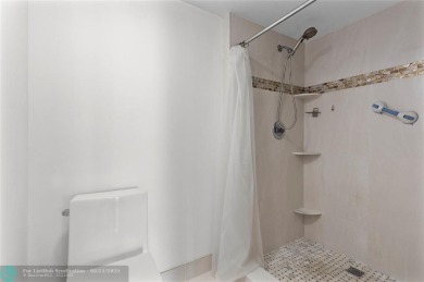 Welcome to this beautiful updated 2-bedroom, 2 bathroom condo in on The Country Club At Boca Raton in Florida - for sale on GolfHomes.com, golf home, golf lot