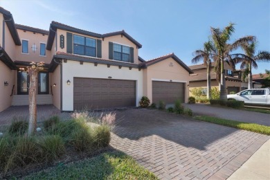 Under contract-accepting backup offers. Discover the epitome of on Sarasota National Golf Club in Florida - for sale on GolfHomes.com, golf home, golf lot