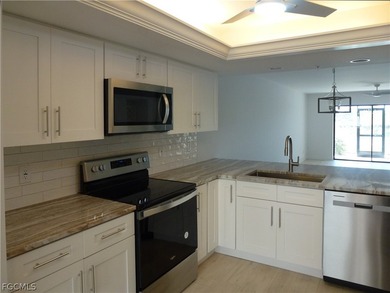 This 2 bedroom 2 bathroom condo is located in the golfer's on  in Florida - for sale on GolfHomes.com, golf home, golf lot