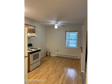 IMMACULATE CONDITION! New AC units Hot water heater Just on Keswick Village Golf Course in New Jersey - for sale on GolfHomes.com, golf home, golf lot