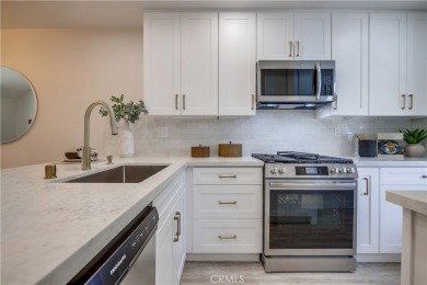 Beautifully remodeled upper-level unit boasting dazzling on Oak Creek Golf Club in California - for sale on GolfHomes.com, golf home, golf lot