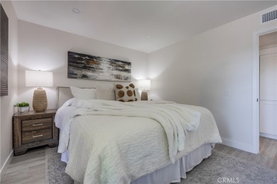 Beautifully remodeled upper-level unit boasting dazzling on Oak Creek Golf Club in California - for sale on GolfHomes.com, golf home, golf lot