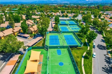 Beautifully remodeled upper-level unit boasting dazzling on Oak Creek Golf Club in California - for sale on GolfHomes.com, golf home, golf lot
