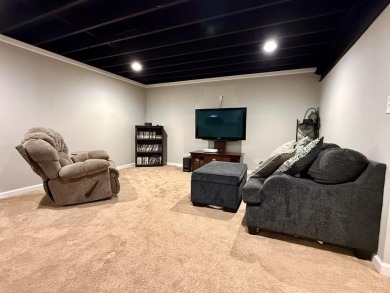 Nestled high on Eagle Ridge, this gorgeous 4-bedroom, 2 on Shaker Run Golf Club  in Ohio - for sale on GolfHomes.com, golf home, golf lot