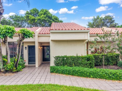 Don't miss this rarely available 1,300 sqft Villa in Boca Point on  in Florida - for sale on GolfHomes.com, golf home, golf lot